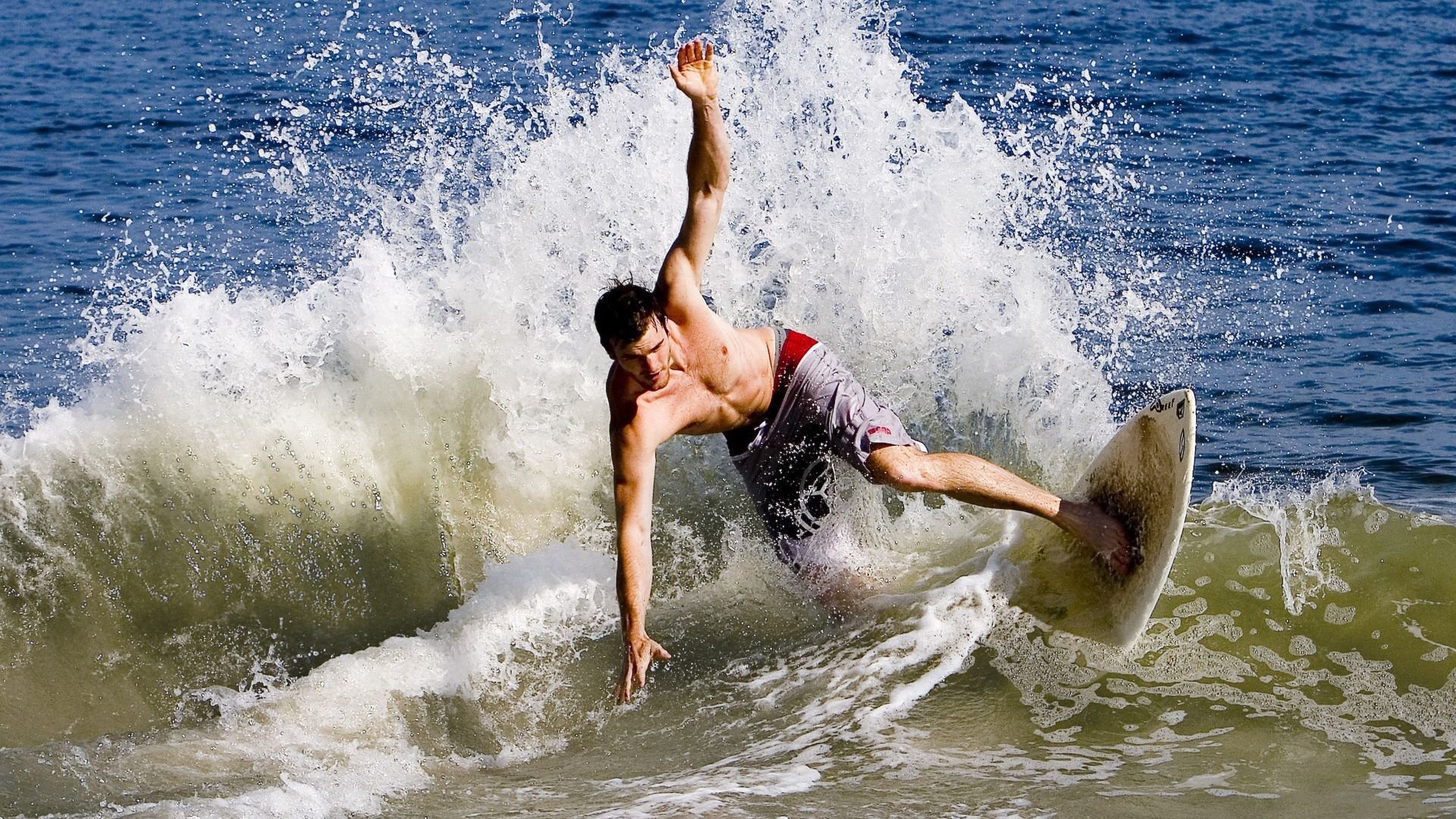 中国女篮注重团队精神 培养协作默契，中国女篮团队精神的感悟